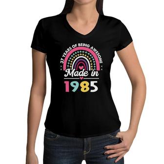 37 Years Old Gifts 37Th Birthday Born In 1985 Women Girls Women V-Neck T-Shirt | Mazezy