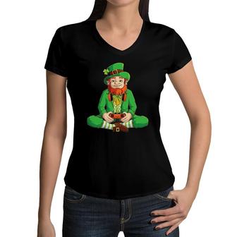 Funny Gamer St Patricks Day Kids Boys Men Video Game Women V-Neck T-Shirt | Mazezy