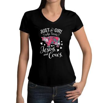 Just A Girl Who Loves Jesus And Cows Women V-Neck T-Shirt | Mazezy