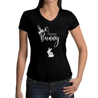 Mama Bunny Baby Bunny White Easter Pregnancy Announcement Women V-Neck T-Shirt - Seseable