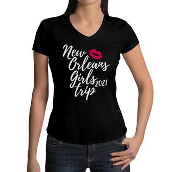New Orleans Girls Trip 2021 Bachelorette Vacation Design Women V-Neck T-Shirt | Mazezy