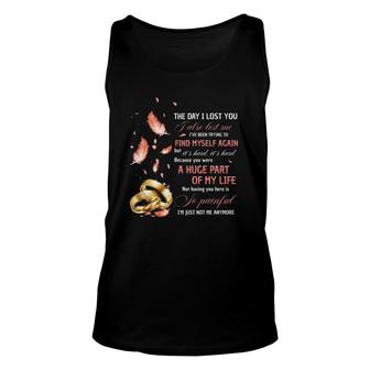 The Day I Lost You I Also Lost Me I've Been Trying To Find Myself Again Wedding Rings Tank Top | Mazezy
