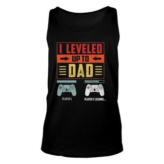 I Leveled Up To Dad 2022 Funny Soon To Be Dad Est 2022 Ver2 Unisex Tank Top | Mazezy
