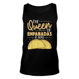 The Queen Of Empanadas Is Here Mexican Mexico Food Empanada Tank Top | Mazezy