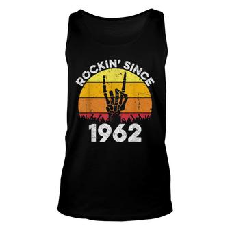 Rockin Seit 1962 59 Jahre 59 Geburtstag Rock And Roll Unisex Tank Top | Mazezy