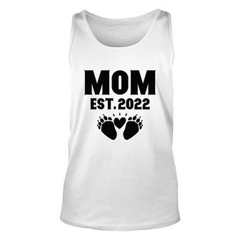 Great First Mothers Day 2022 Design For Mom Est 2022 Gift For Mom Unisex Tank Top - Thegiftio