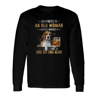 Beagle An Old Woman With A Whiskey Long Sleeve T-Shirt T-Shirt | Mazezy