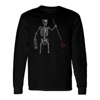 Blackbeard Pirate Skeleton Caribbean Battle Flag Long Sleeve T-Shirt T-Shirt | Mazezy