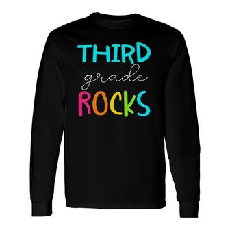 Third Grade Rocks Team 3Rd Grade Teacher Long Sleeve T-Shirt T-Shirt | Mazezy