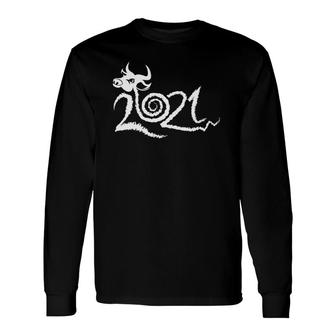 Year Of The Ox 2021 Chinese Zodiac Artistic Astrology Long Sleeve T-Shirt T-Shirt | Mazezy