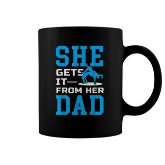 Girls Wrestling Dad Father Wrestler Sports Gift Coffee Mug | Mazezy