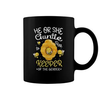 He Or She Auntie To Bee Keeper Of The Gender Reveal Gender Coffee Mug | Mazezy