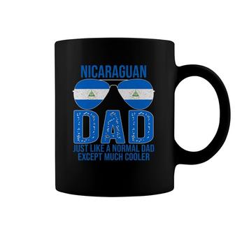Nicaraguan Dad Nicaragua Flag Sunglasses Father's Day Coffee Mug | Mazezy
