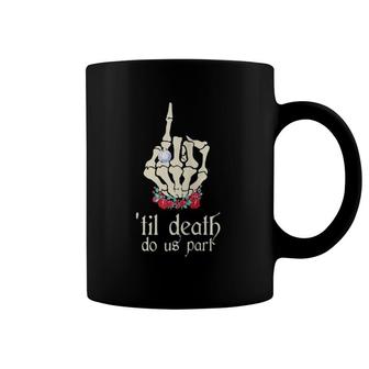Skull Roses Gothic Goth Bride Wedding Engagement Ring Finger Zip Coffee Mug | Mazezy
