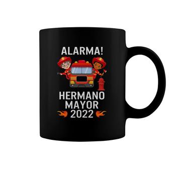 Soy El Hermano Mayor 2022 Bombero Anuncio De Embarazo Chicos Coffee Mug | Mazezy