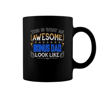 Stepdad This Is What An Awesome Bonus Dad Looks Like Thumbs Up For Father's Day Coffee Mug | Mazezy