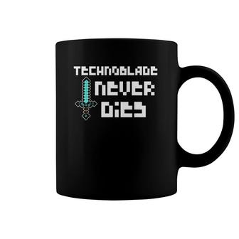 Technoblade Never Dies Gaming Gamer Video Game For Men Coffee Mug | Mazezy