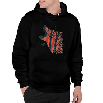 Wolf Howling Forest Hoodie | Mazezy