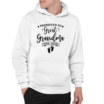Promoted To Great Grandma Est 2022 Great Grandmother Gift Hoodie | Mazezy
