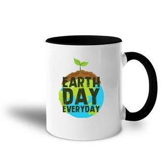 Earth Day Everyday Plant A Tree Environmentalist Accent Mug | Mazezy DE