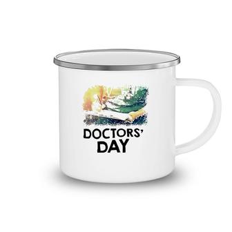 Happy Doctor's Day March 30Th Doctors's Day Camping Mug | Mazezy