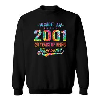 20 Years Old 20Th Birthday Decoration Made In 2001 Ver2 Sweatshirt | Mazezy