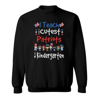 4Th Of July Kindergarten Teacher For Teachers Sweatshirt | Mazezy AU