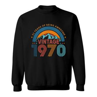 52 Years Old Retro 80S Style 52Nd Birthday Born In 1970 Sweatshirt | Mazezy