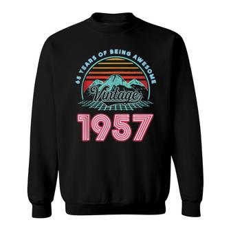65 Years Old Retro 80S Style 65Th Birthday Born In 1957 Sweatshirt | Mazezy