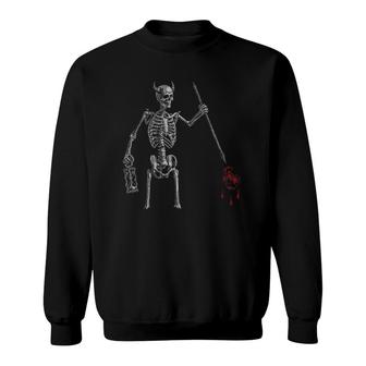 Blackbeard Pirate Skeleton Caribbean Battle Flag Sweatshirt | Mazezy