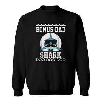 Bonus Dad Shark Sweatshirt | Mazezy
