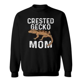 Crested Gecko Mom Eyelash Lizard Reptile Herpetologist Gift Sweatshirt | Mazezy