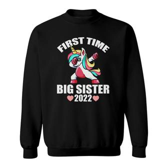 First Time Big Sister 2022 Unicorn Big Sister Est 2022 Ver2 Sweatshirt | Mazezy