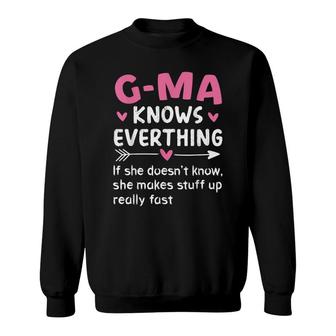 G-Ma Knows Everything Vintage Mothers Day Grandma Sweatshirt - Thegiftio UK