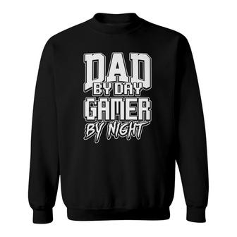 Gamer Dad Fathers Day Video Computer Games Gift Idea Sweatshirt | Mazezy