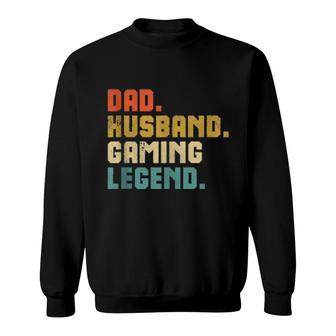 Gaming Dad Father's Day Christmas Video Gamer Sweatshirt | Mazezy