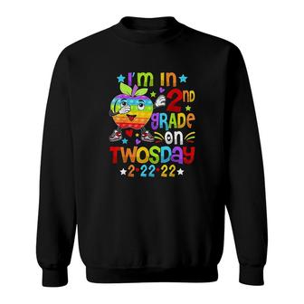 I Am 2Nd Grade On Twosday Tuesday February 2Nd Sweatshirt - Thegiftio UK