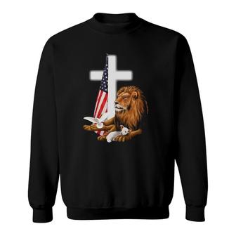 Jesus Lion Usa Flag Religious Picture Patriotic Christian Sweatshirt | Mazezy