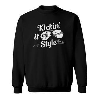 Kickin' It 5Th Grade Style - Elementary Teachers Student Gift Raglan Baseball Tee Sweatshirt | Mazezy