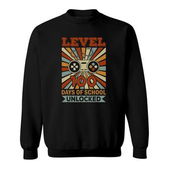 Level 100 Days Vintage 100Th Day Teacher 100 Days Of School Sweatshirt | Mazezy