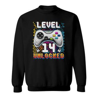 Level 14 Unlocked Retro Video Game 14Th Birthday Gamer Boys Sweatshirt | Mazezy