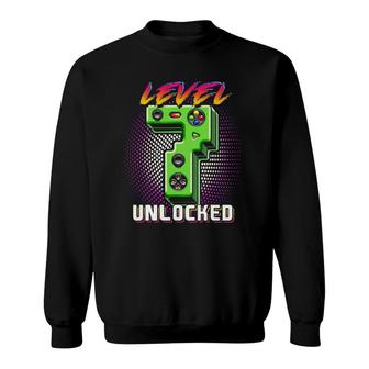 Level 7 Unlocked Video Game 7Th Birthday Party Retro Boys Sweatshirt | Mazezy