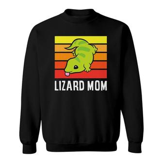 Lizard Mom Funny Lizard Owner Sweatshirt | Mazezy