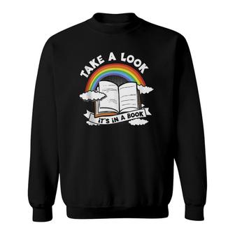 Love Reading Love Rainbows Gift Retro Rainbow Design Design Sweatshirt | Mazezy