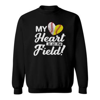 My Heart Is On That Field Baseball Softball Mom Mothers Day Sweatshirt | Mazezy