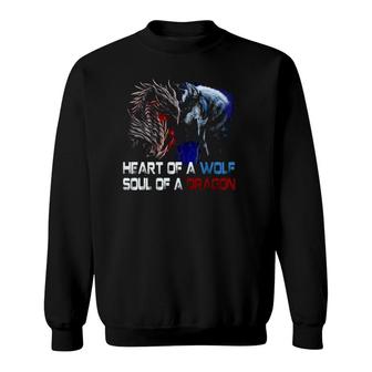 Papa The Man The Myth Heart Of A Wolf Soul Of A Dragon Vintage Father's Day Sweatshirt | Mazezy