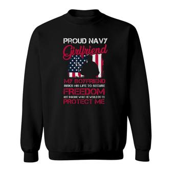 Proud Navy Girlfriend Military Girlfriend Veteran Sweatshirt - Thegiftio UK