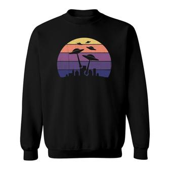 Retro Sunset Ufo - Cool Vintage Alien Sci Fi Flying Saucers Sweatshirt | Mazezy