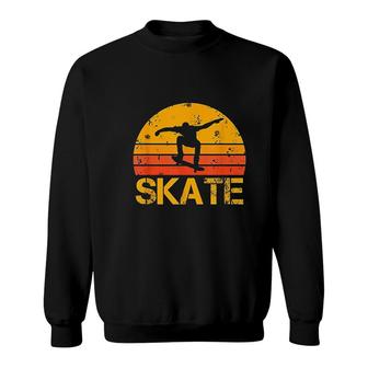 Skateboarder Retro Vintage Skateboarding Sweatshirt - Thegiftio UK