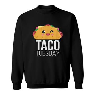 Taco Tuesday Funny Tacos Foodie Mexican Fiesta Taco Camiseta Sweatshirt | Mazezy
